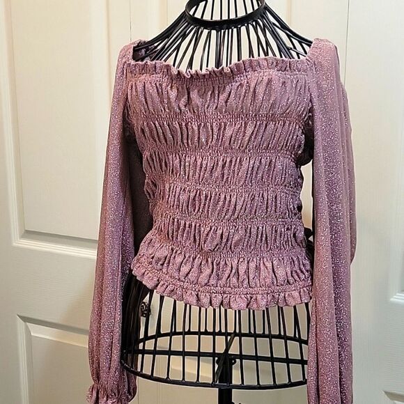 Elegant Mauve Off-Shoulder Top - Picture 1 of 11